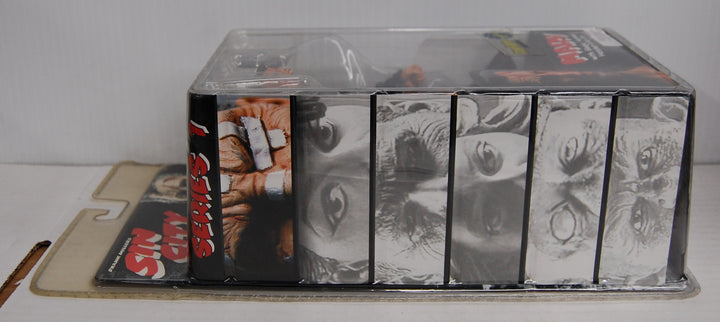 Frank Miller's Sin City - Marv Figure (ToyFare Exclusive) 2005 Neca Reel Toys