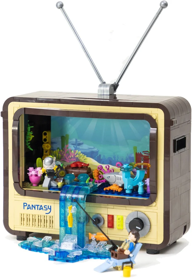 Pantasy Vintage Television Building Block Toy #61008