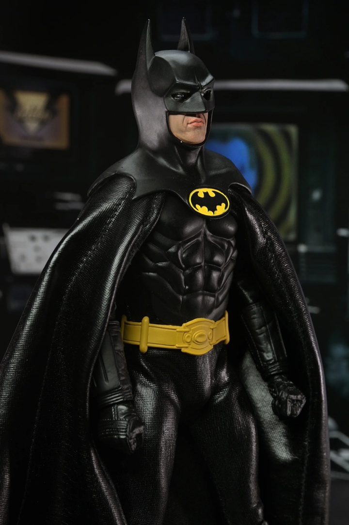 Batman (1989) - 8 Inch Scale Clothed Batman Action Figure