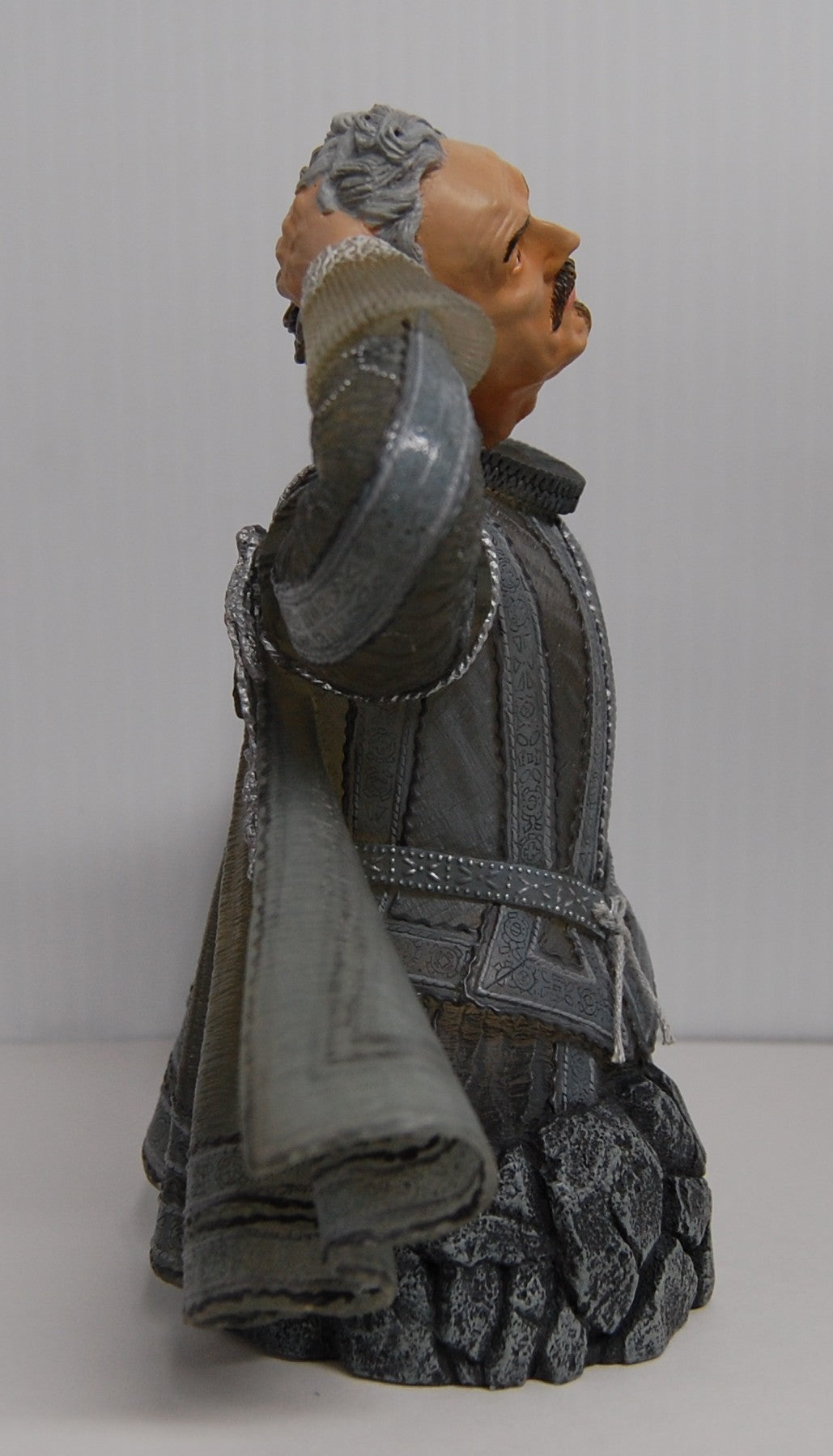 Harry Potter - Nearly Headless Nick Collectible Bust # 636/1500 Mini Bust