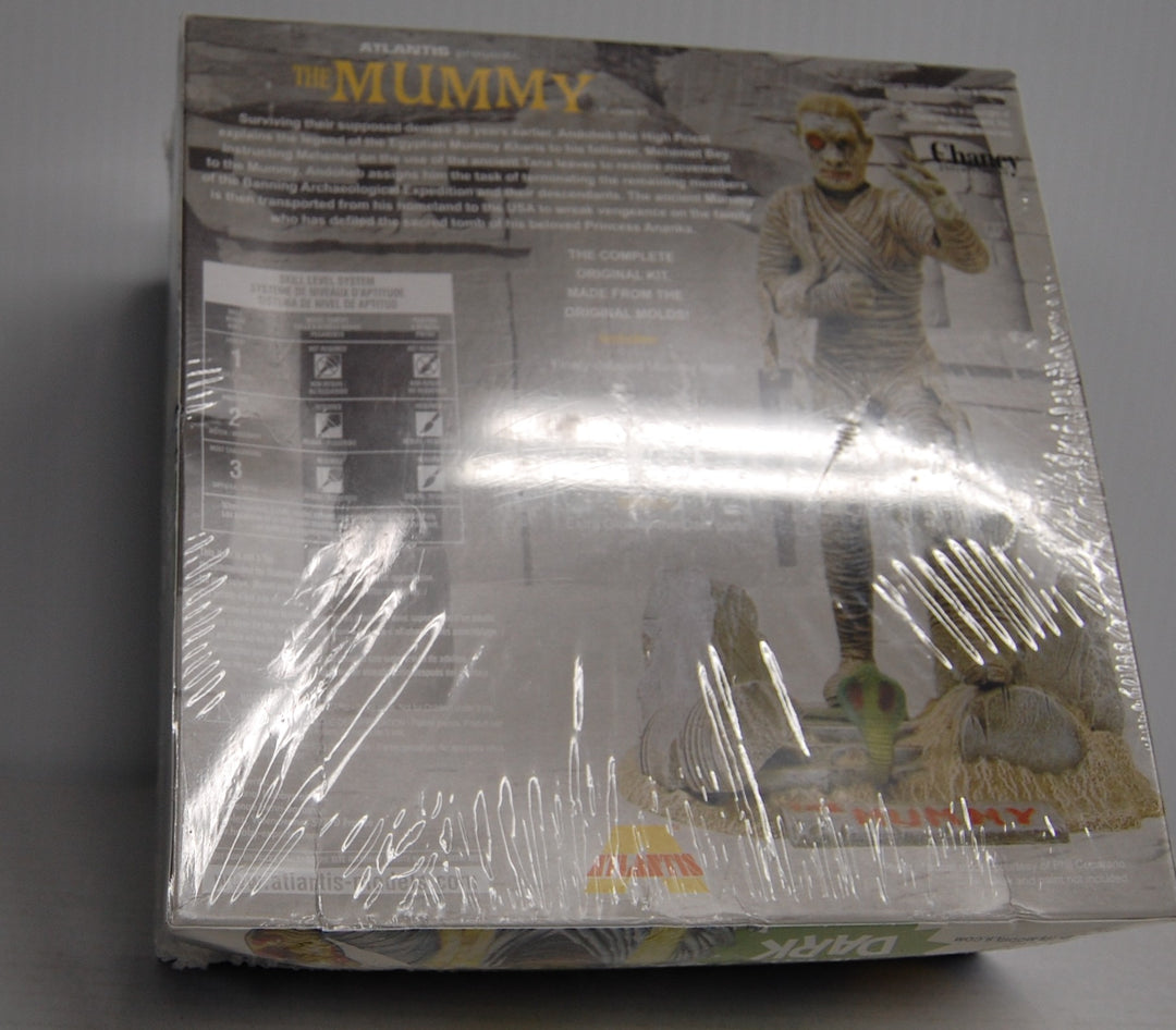 Mummy Glow 1/18 Scale Model Kit A452 Atlantis 2022