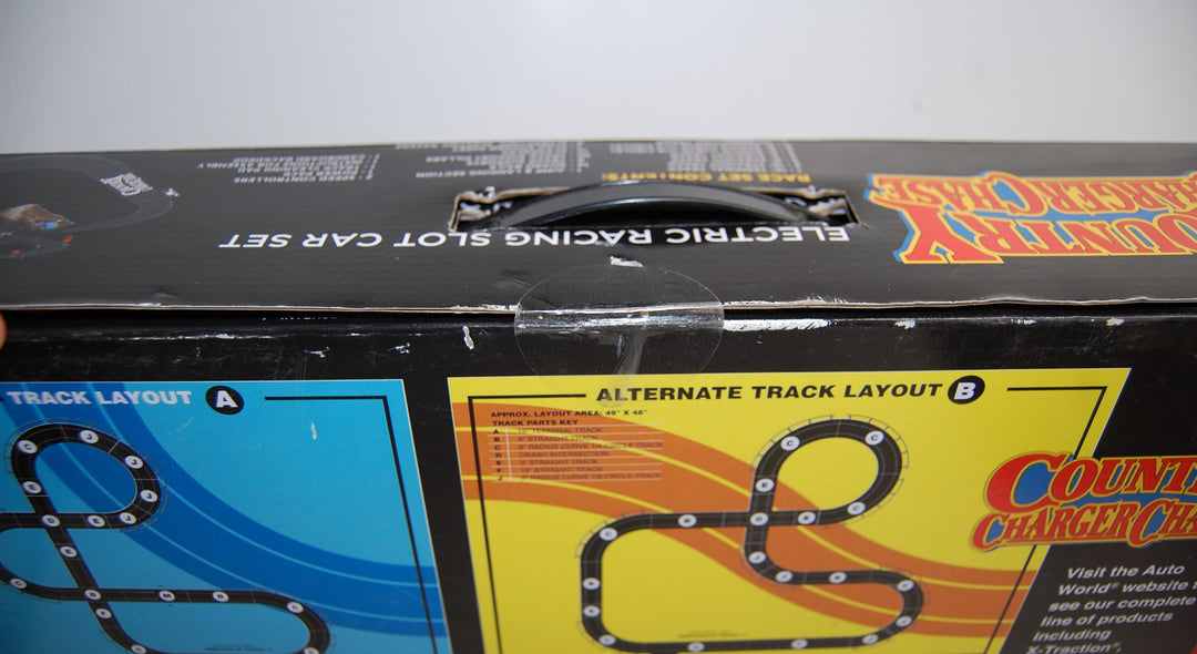 Auto World - Country Charger Chase 1:64 Electric Racing Slot Car Set SRS335 - 14ft Track