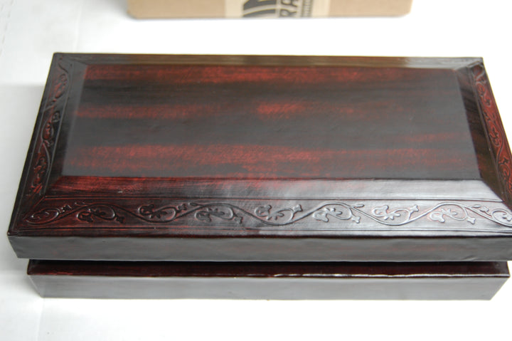 Sweeney Todd The Demon Barber of Fleet Street Razor Box Prop Replica w/ Extras