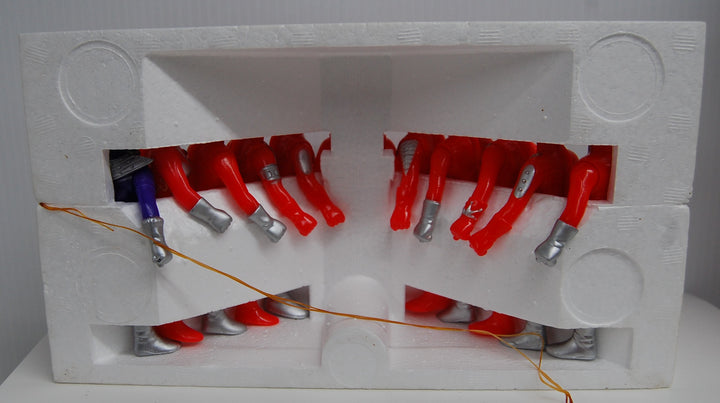 1986 Ultraman Family 11 Protectors in the World - Japan Figure Set (Box Damage)