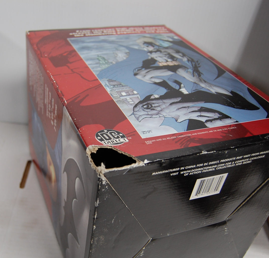 Batman Cold-Cast Porcelain Statue 2003 DC Direct 2883/6000 *Box Damage*