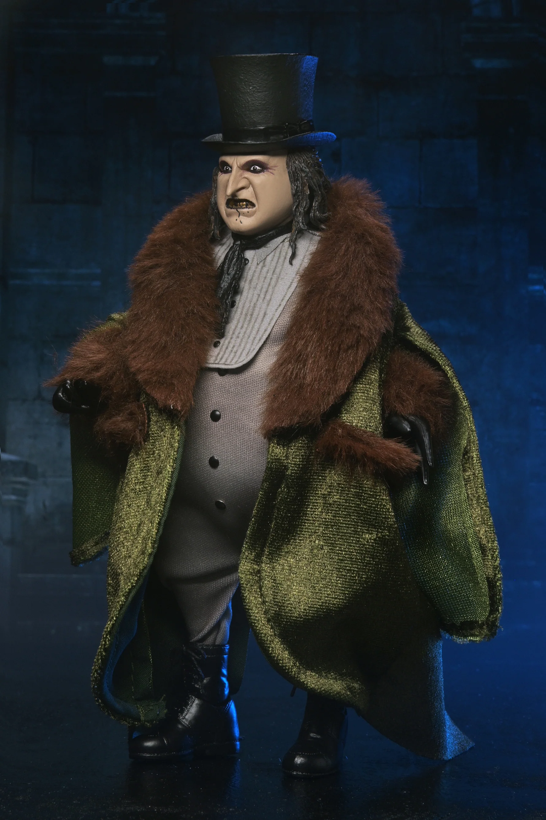 Batman Returns - 8 Inch Scale Clothed  The Penguin Action Figure
