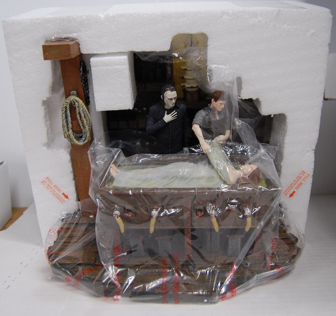 Penny Dreadful: Rebirth of Brona 2015 Limited Edition Resin Diorama 472/500