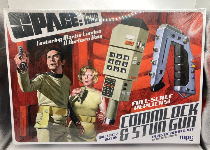 Commlock and Stun Gun "Space: 1999" 1/1 Scale Model - SEALED