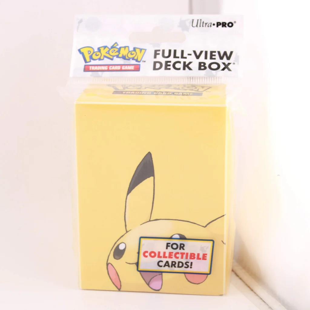 Ultra Pro: Pokémon - Pikachu Sleeves and Deck Box Set