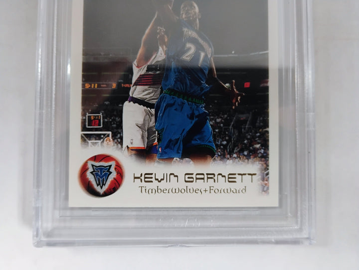 1999-00 Fleer Focus Basketball Kevin Garnett BGS 8.5