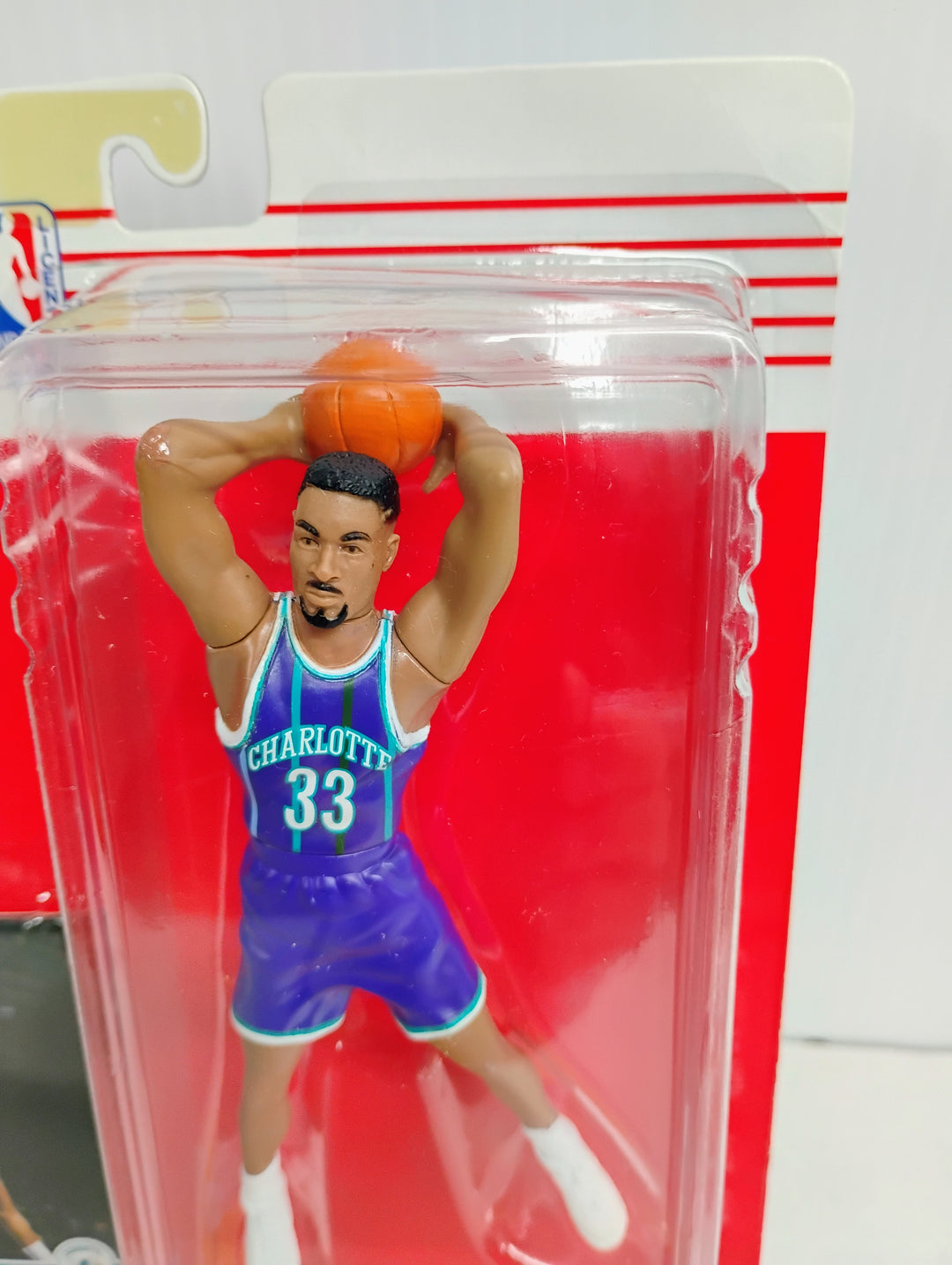 1995 Kenner Starting Lineup Alonzo Mourning "Dunking"