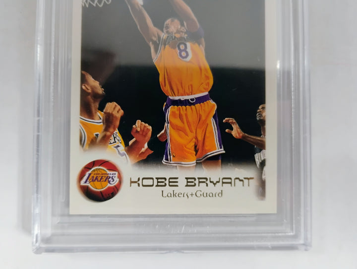 1999-00 Fleer Focus Basketball Kobe Bryant BGS 8