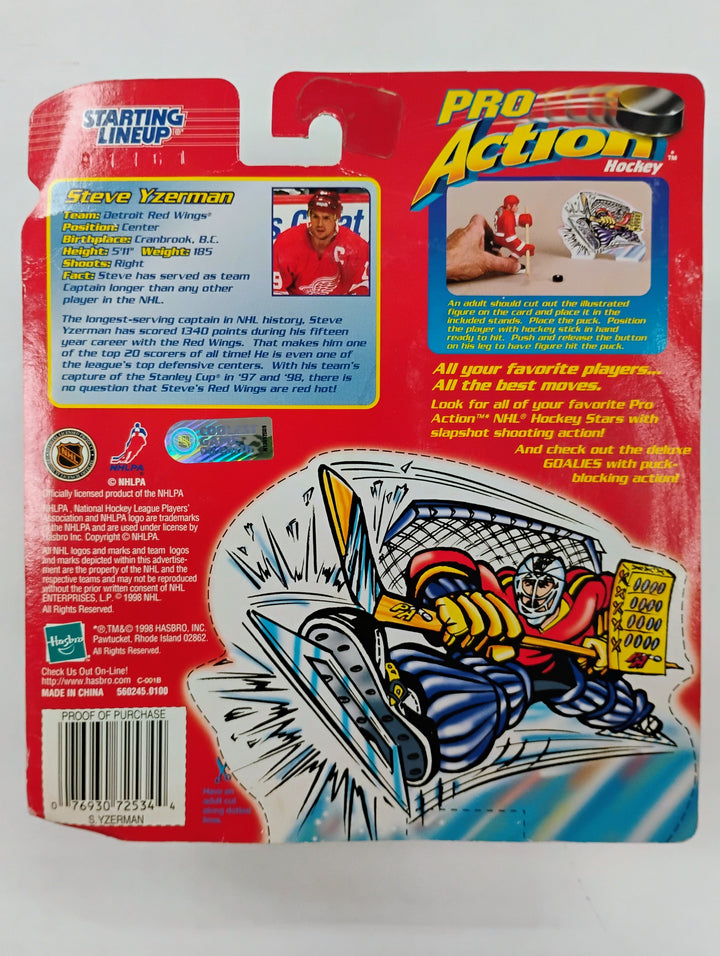 1998 Hasbro Starting Lineup PRO  ACTION Steve Yzerman Sealed