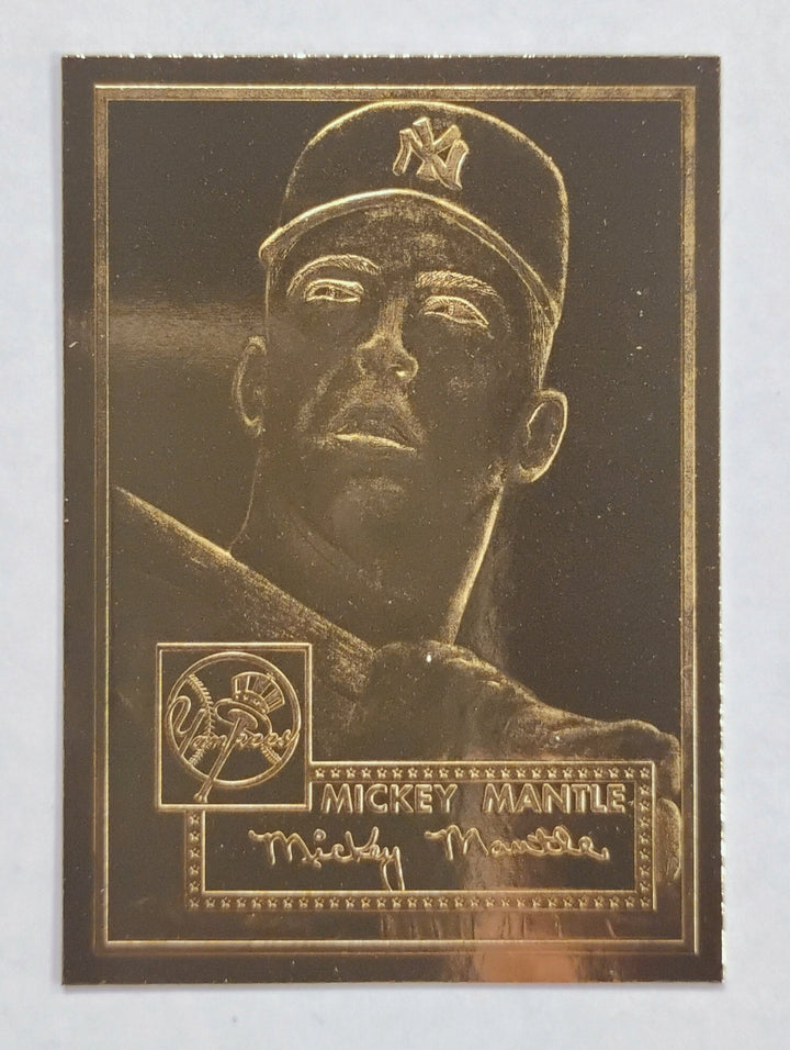 1996 Topps Mickey Mantle #311 Gold Foil Commemorative 1952
