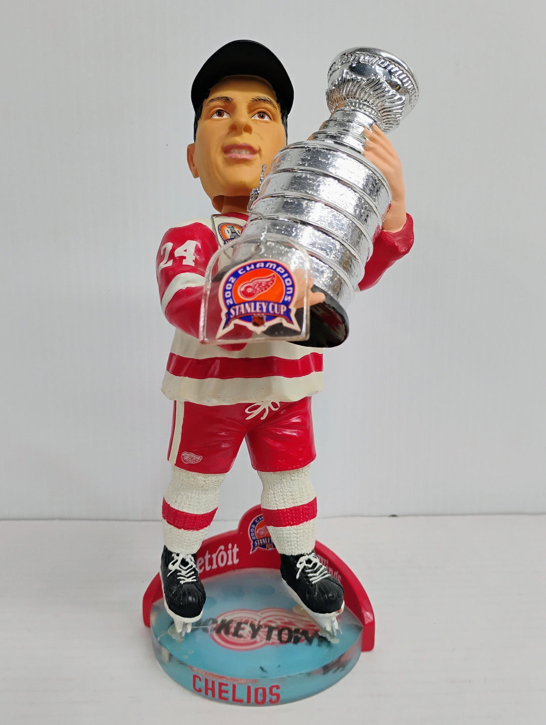 2002 Forever Collectibles "Men Of Ice" Chris Chelios Detroit Red Wings Stanley Cup Champions