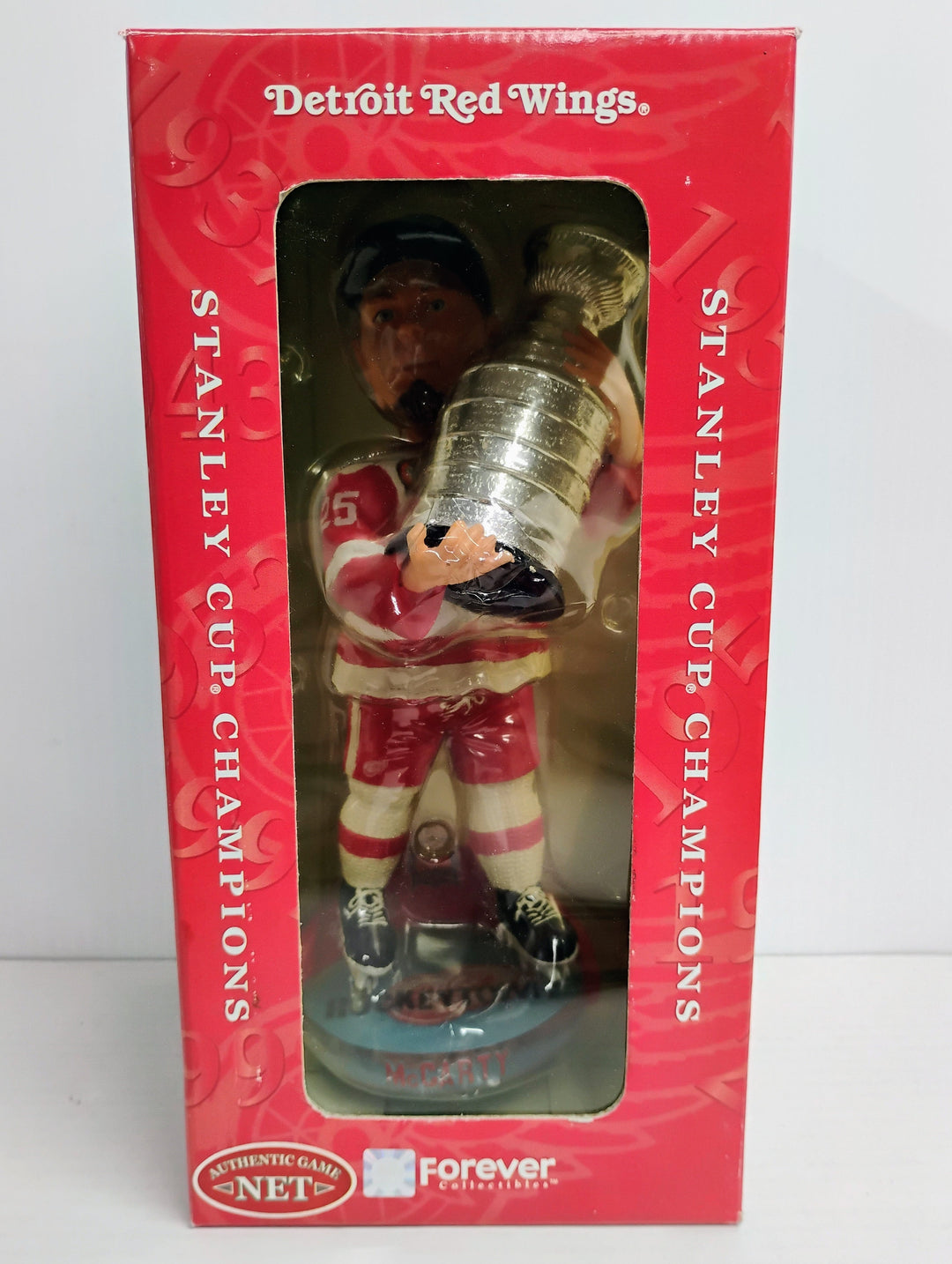 2002 Forever Collectibles "Men Of Ice" Darren McCarty Detroit Red Wings Stanley Cup Champions