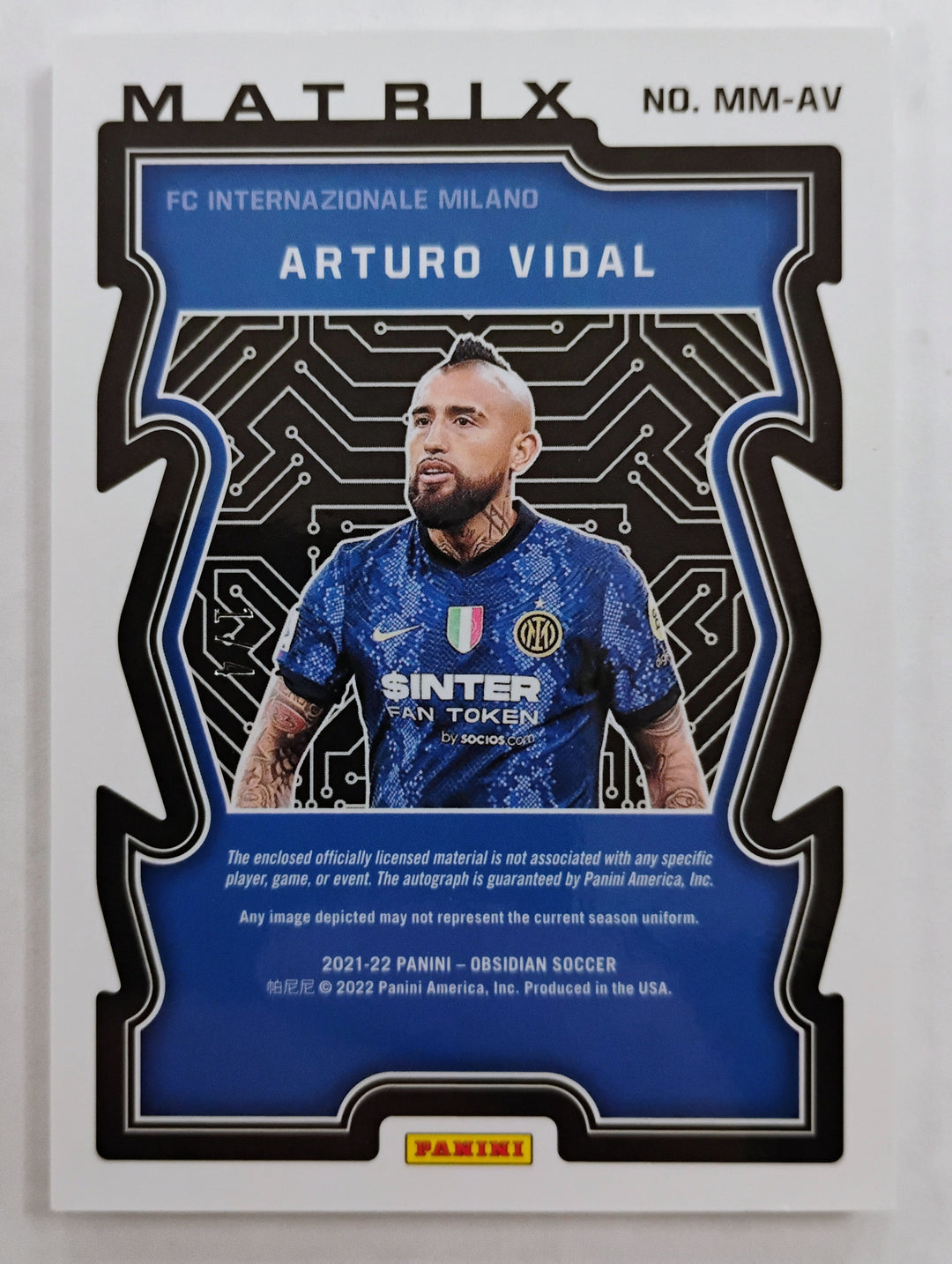 2021-22 Panini Obsidian Soccer Arturo Vidal #NM-AV Matrix 1/4
