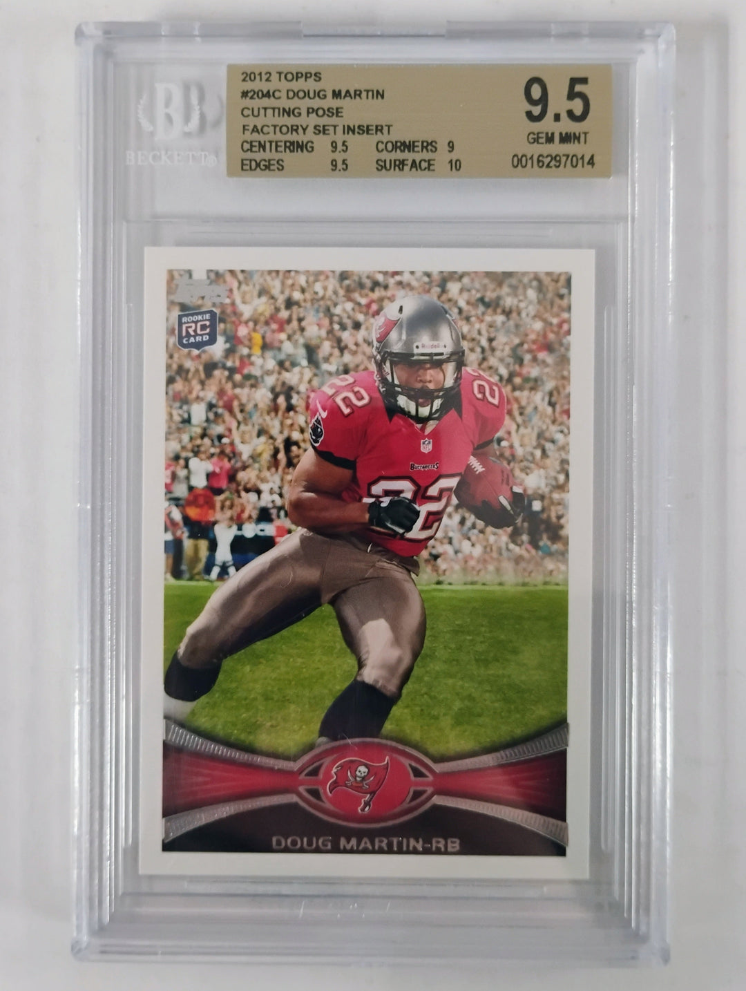 2012 Topps Football Doug Martin RC #204C Cutting Pose BGS 9.5