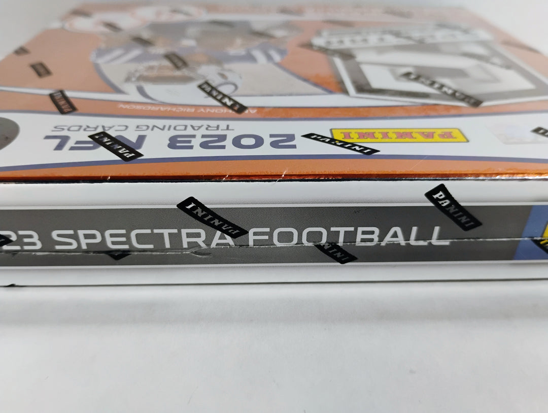 2023 Panini Spectra Football Hobby Box