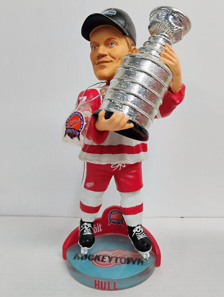 2002 Forever Collectibles "Men Of Ice" Brett Hull Detroit Red Wings Stanley Cup Champions