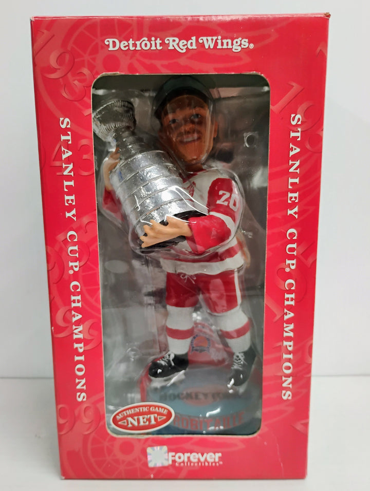 2002 Forever Collectibles "Men Of Ice" Luc Robitalle Detroit Red Wings Stanley Cup Champions