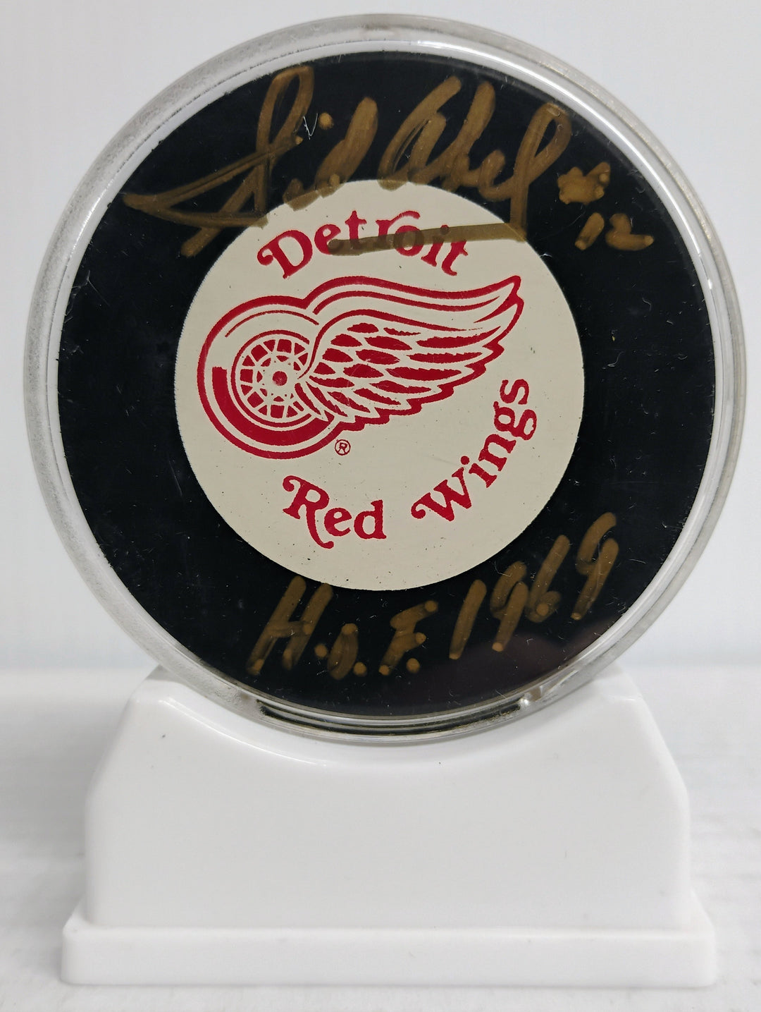 Detroit Red Wings Hockey Sid Abel #12 H.O.F. 1969 Inscribed Autograph Puck W/Stand No COA