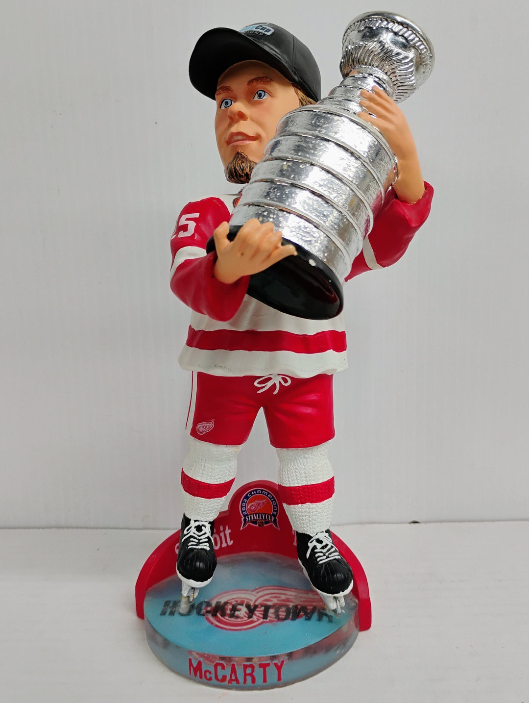 2002 Forever Collectibles "Men Of Ice" Darren McCarty Detroit Red Wings Stanley Cup Champions
