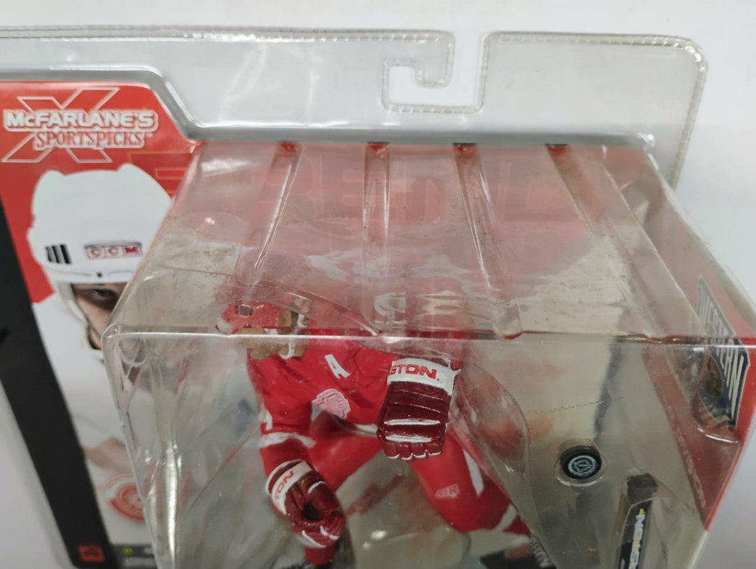 2002 McFarlane Brendan Shanahan McFarlane's Sport's Picks Series 4