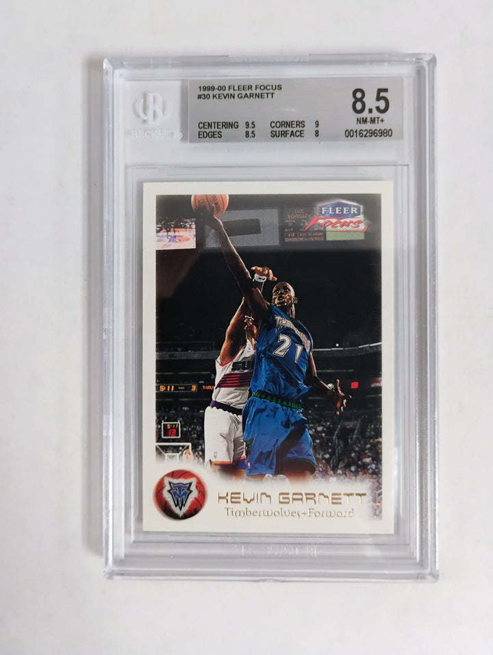 1999-00 Fleer Focus Basketball Kevin Garnett BGS 8.5
