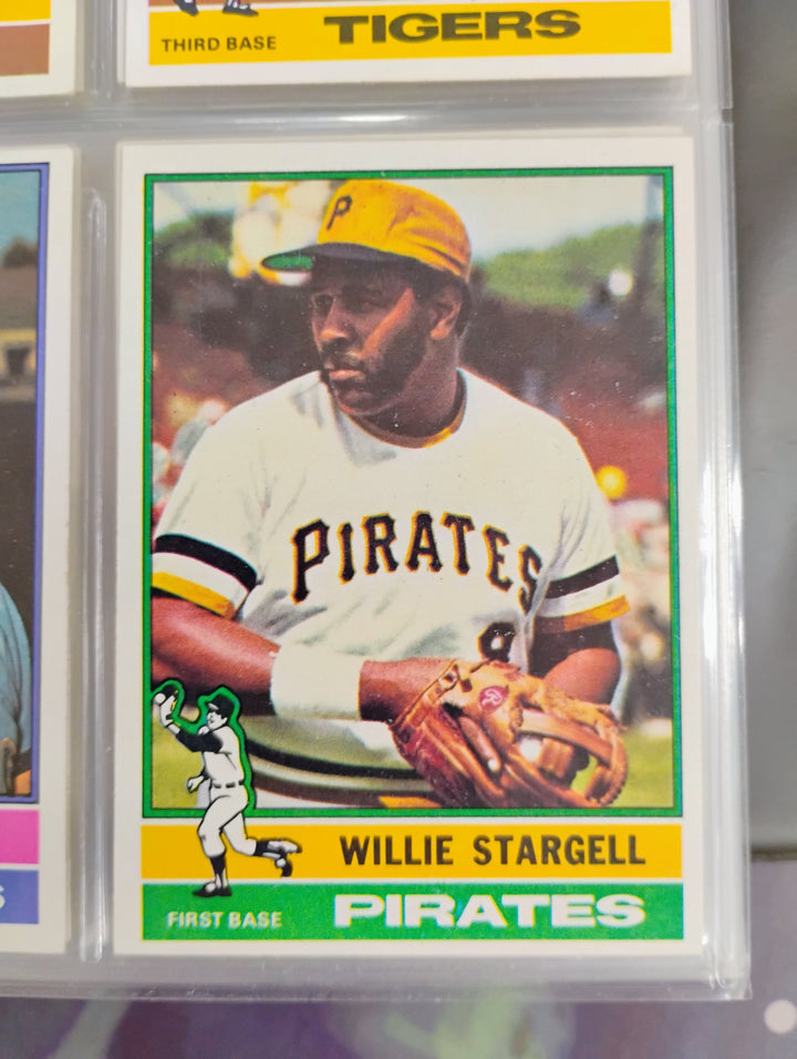 1976 Topps Baseball Complete Set EX-Mint