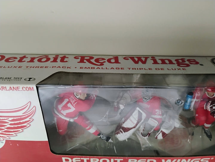 2003 McFarlane Detroit Red Wings Delux 3 Pack Yzerman/Joseph/Hull