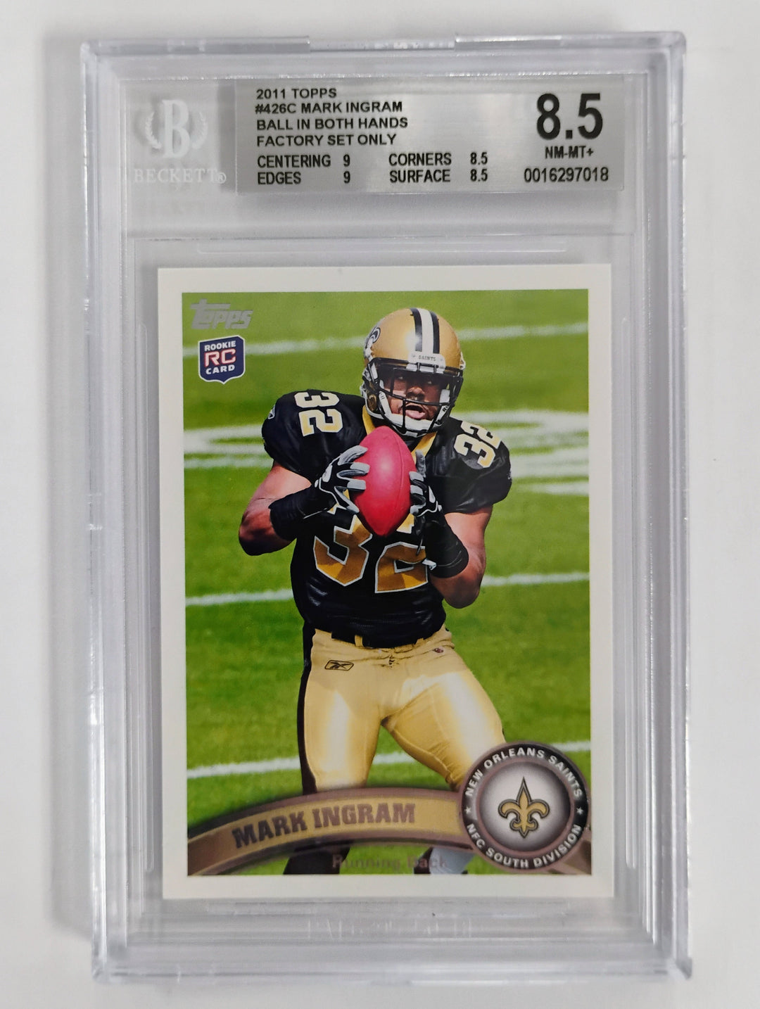 2011 Topps Football Mark Ingram #426C Ball In Both Hands Factory Set Only BGS 8.5