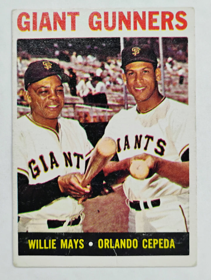 1964 Topps Baseball Giant Gunners #306 Willie Mays/Orlando Cepeda