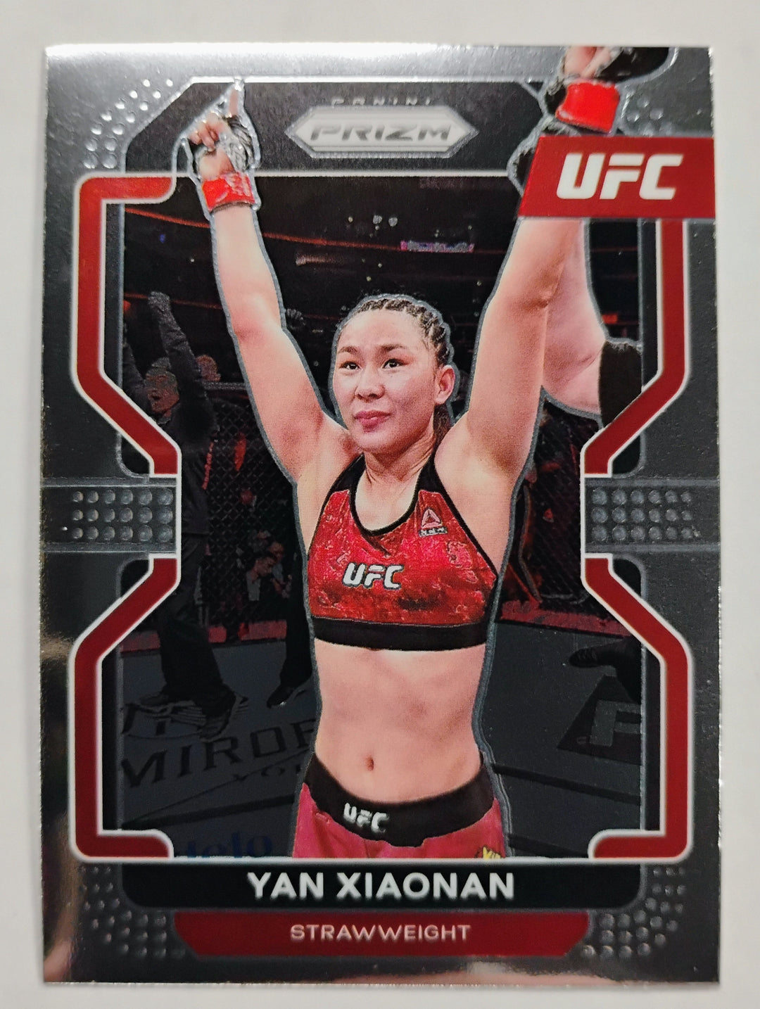 2022 Panini UFC Yan Xiaonan Silver/Red Prizm #194