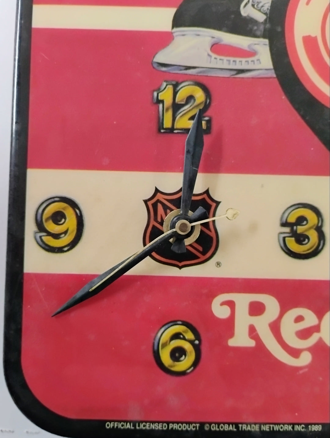 1989 Detroit Red Wings Hockey Wall Clock