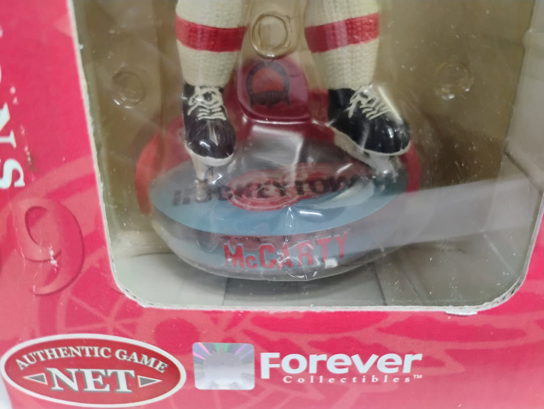2002 Forever Collectibles "Men Of Ice" Darren McCarty Detroit Red Wings Stanley Cup Champions