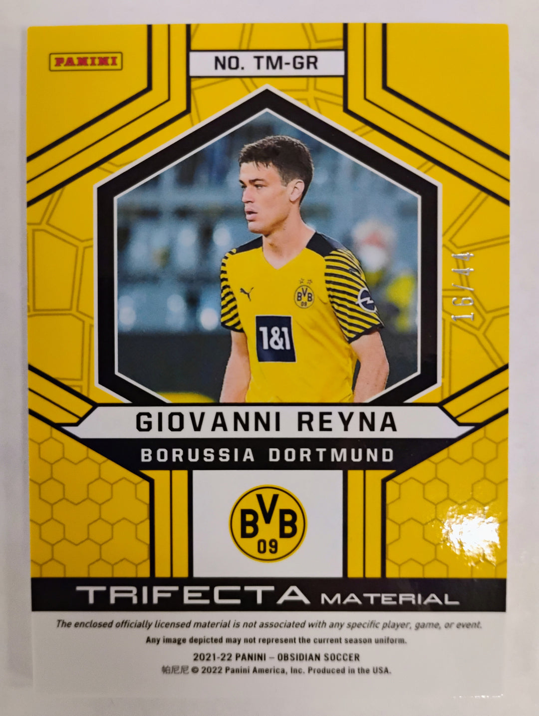 2021-22 Panini Obsidian Soccer Giovanni Reyna Trifecta Material #'D16/44