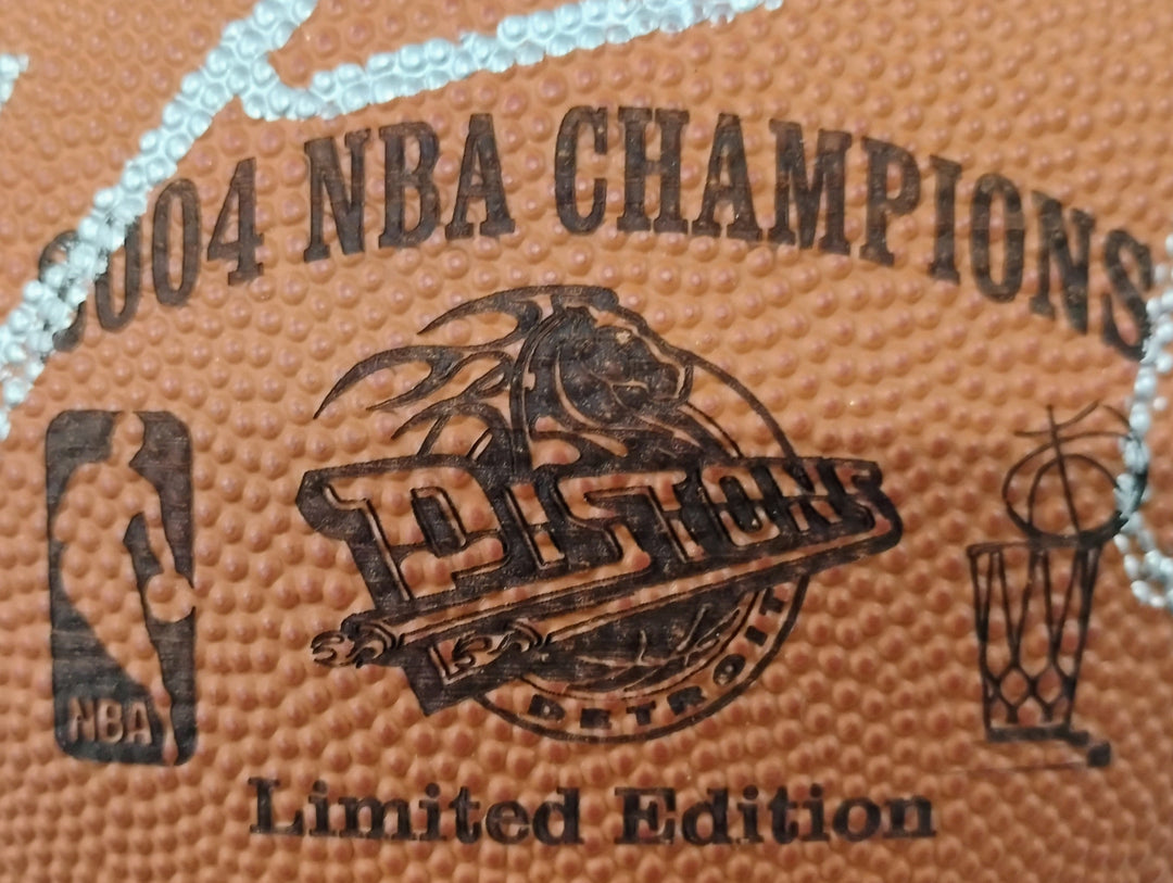 2004 Detroit Pistons NBA Champions Limited Edition Spalding Official Game Basketball Autographed W/ Display Case