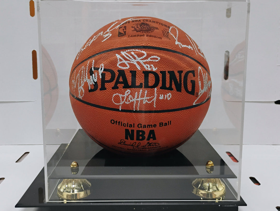 2004 Detroit Pistons NBA Champions Limited Edition Spalding Official Game Basketball Autographed W/ Display Case