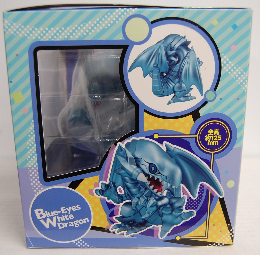 Yu Gi Oh Duel Monsters - Blue Eyes White Dragon - Megatoon Figure 2020