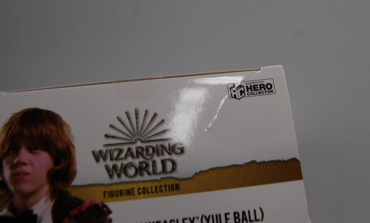 Wizarding World Harry Potter - Ron Weasley (Yule Ball) Figurine 2020 Eaglemoss
