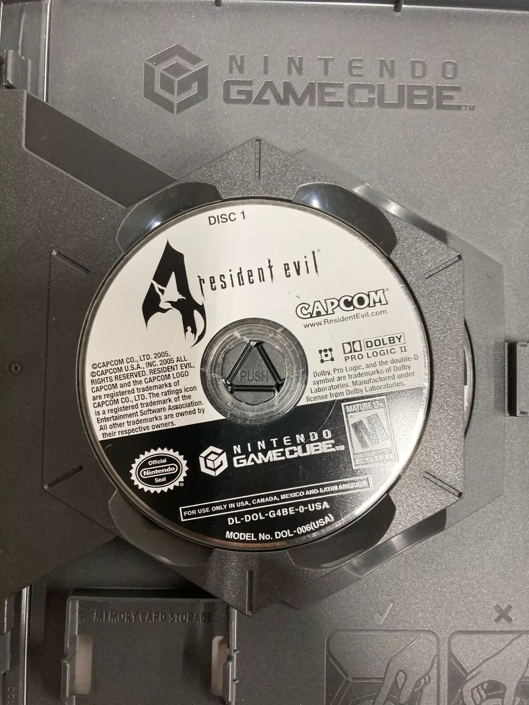 GameCube Game Bundle Resident Evil Zero (0) CIB & Resident Evil 4