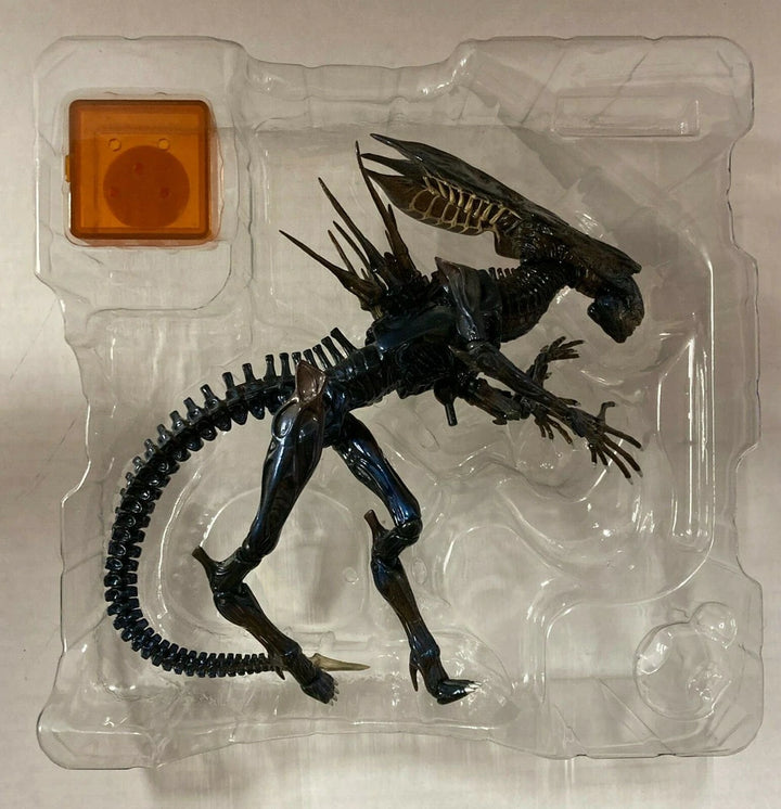 Kaiyodo Sci-Fi Revoltech Aliens No. 18 Alien Queen