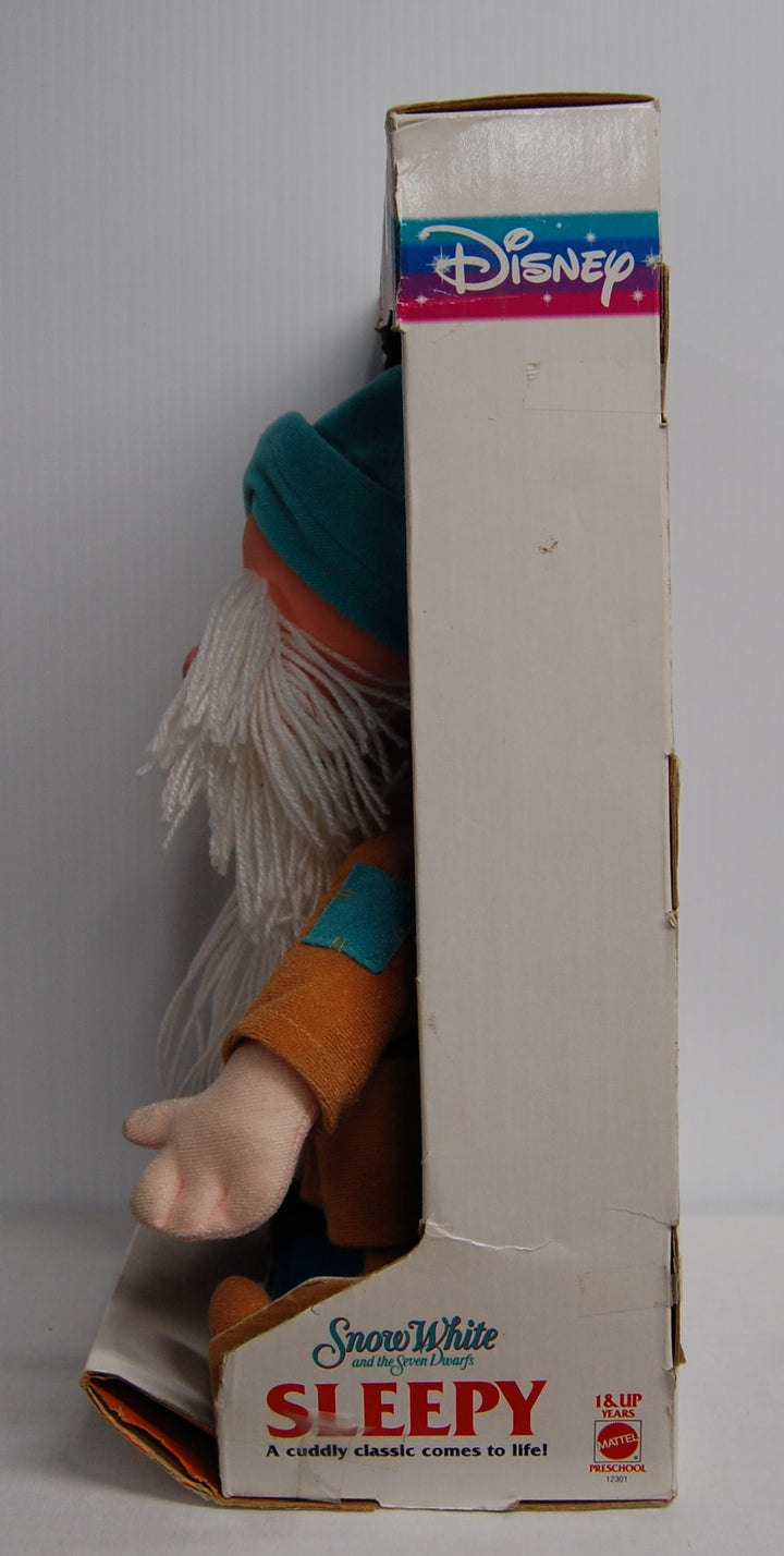Snow White and The Seven Dwarfs - Sleepy Plush Doll - 1993 Mattel *Package Damage*