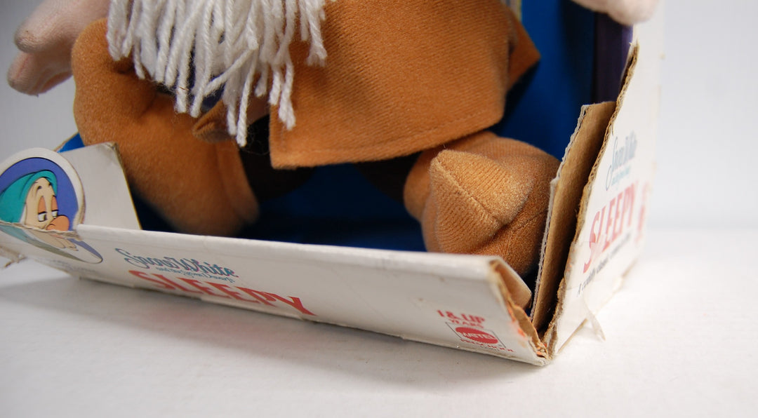 Snow White and The Seven Dwarfs - Sleepy Plush Doll - 1993 Mattel *Package Damage*