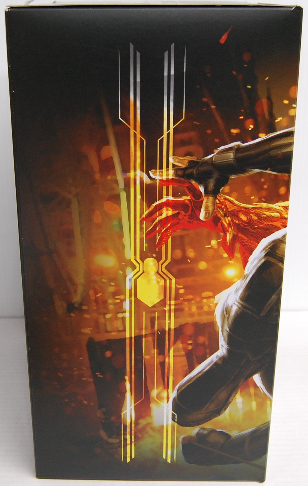 Hot Toys MMS541 Spider-Man Far From Home Stealth Suit (Open Box)