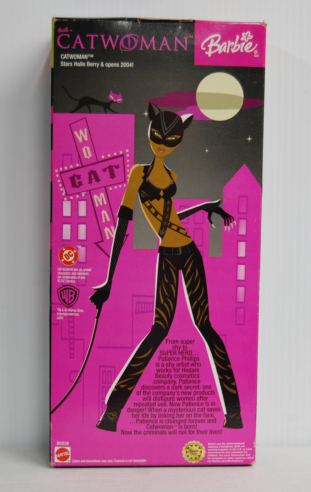 2004 Mattel Barbie As Catwoman Halle Berry DC Comics Doll