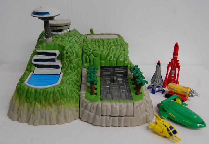Thunderbirds Tracy Island Secret Base Mini Playset 5 Vehicles *Incomplete* 2004 Bandai