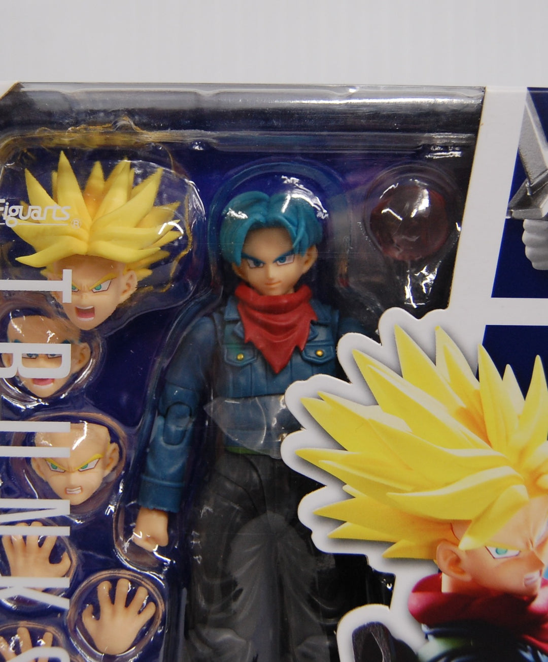 S.H. Figuarts Dragon Ball Super - Future Trunks Figure - 2018 Bandai