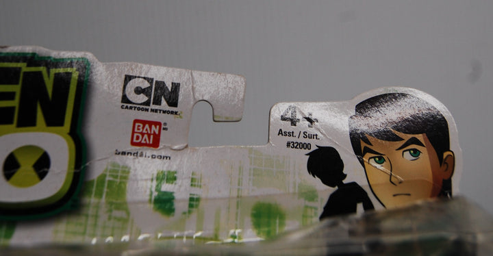 Ben 10 Ultimate Swampfire (Haywire) 4" Figure 2011 Bandai